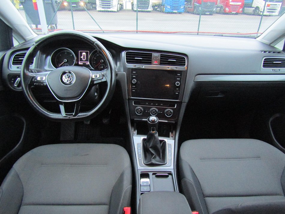 Volkswagen Golf 1.6TDi 