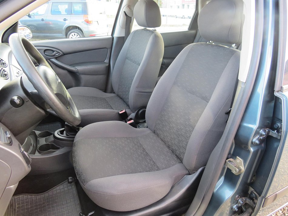 Ford Focus 1.6i 