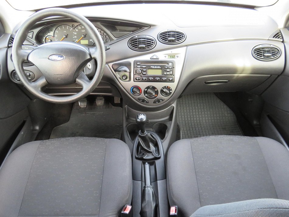 Ford Focus 1.6i 