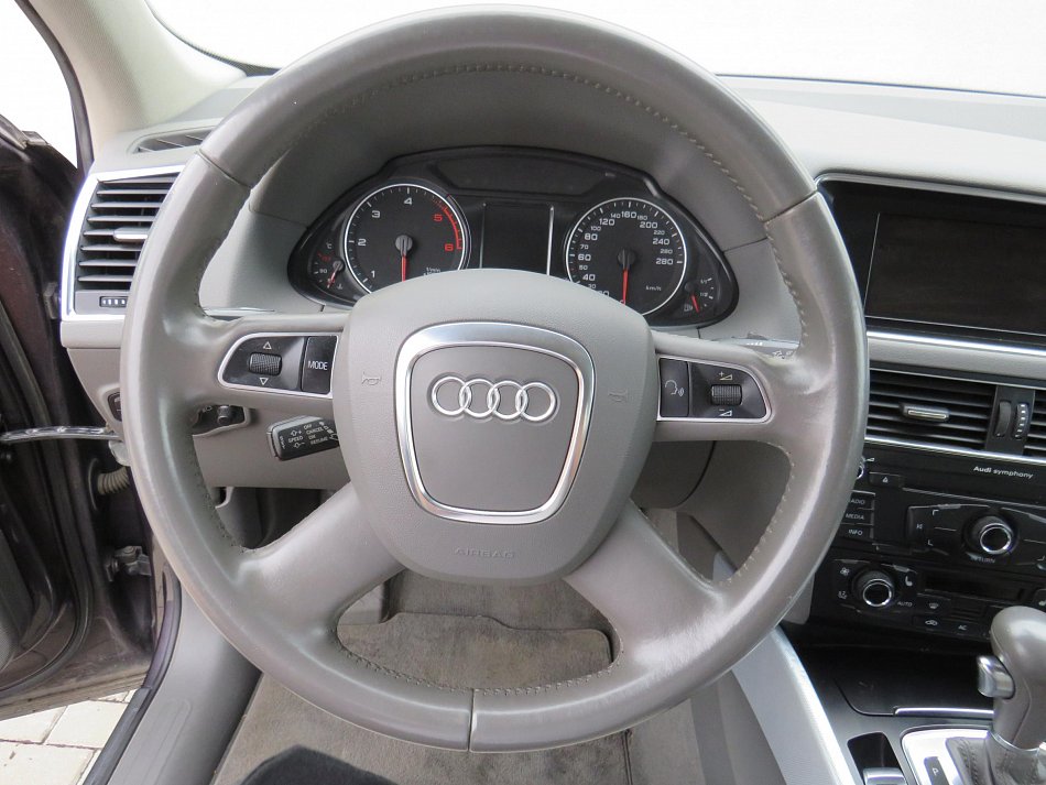 Audi Q5 2.0TDI  quattro