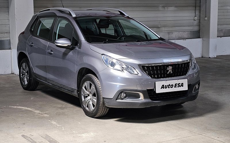 Peugeot 2008 1.2 PT 