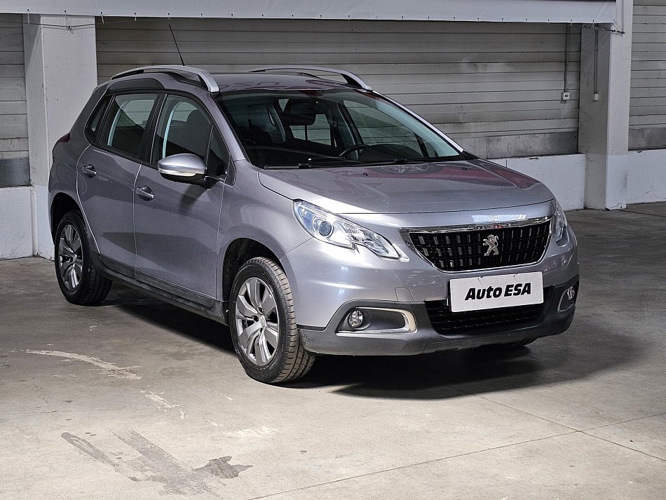 Peugeot 2008 1.2 PT 