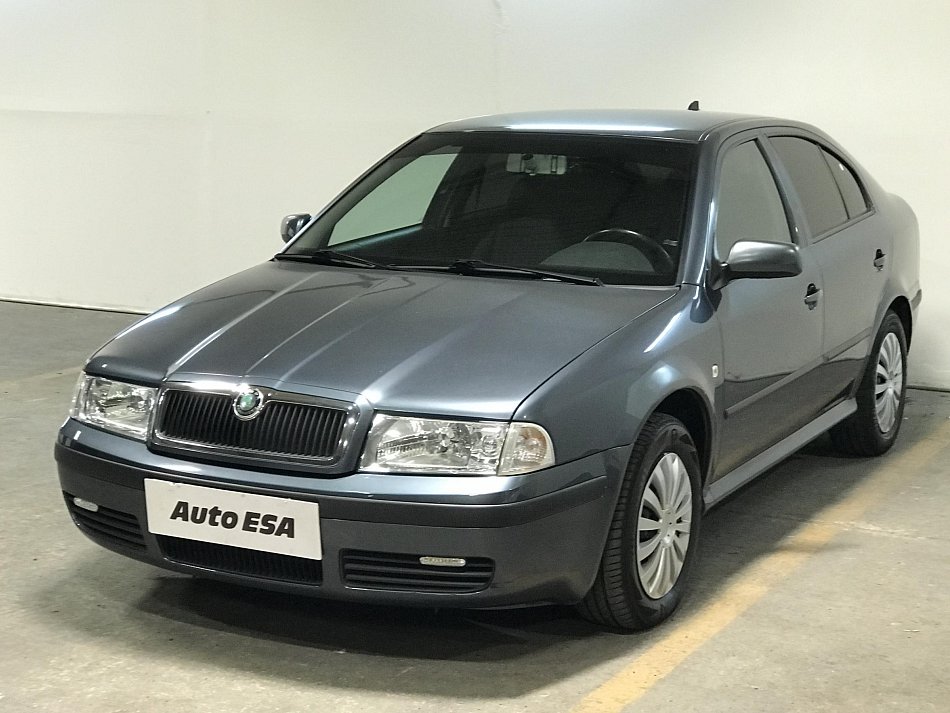 Škoda Octavia 2.0i 