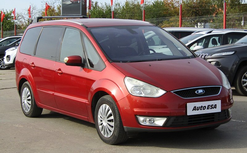 Ford Galaxy 2.0 i 