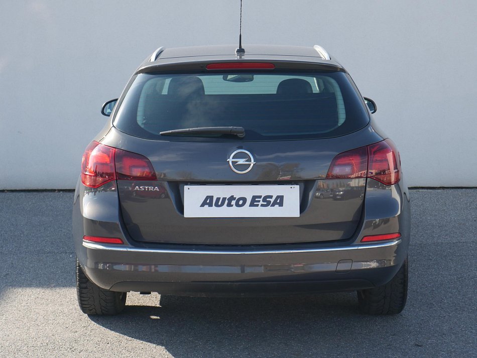 Opel Astra 1.4T 