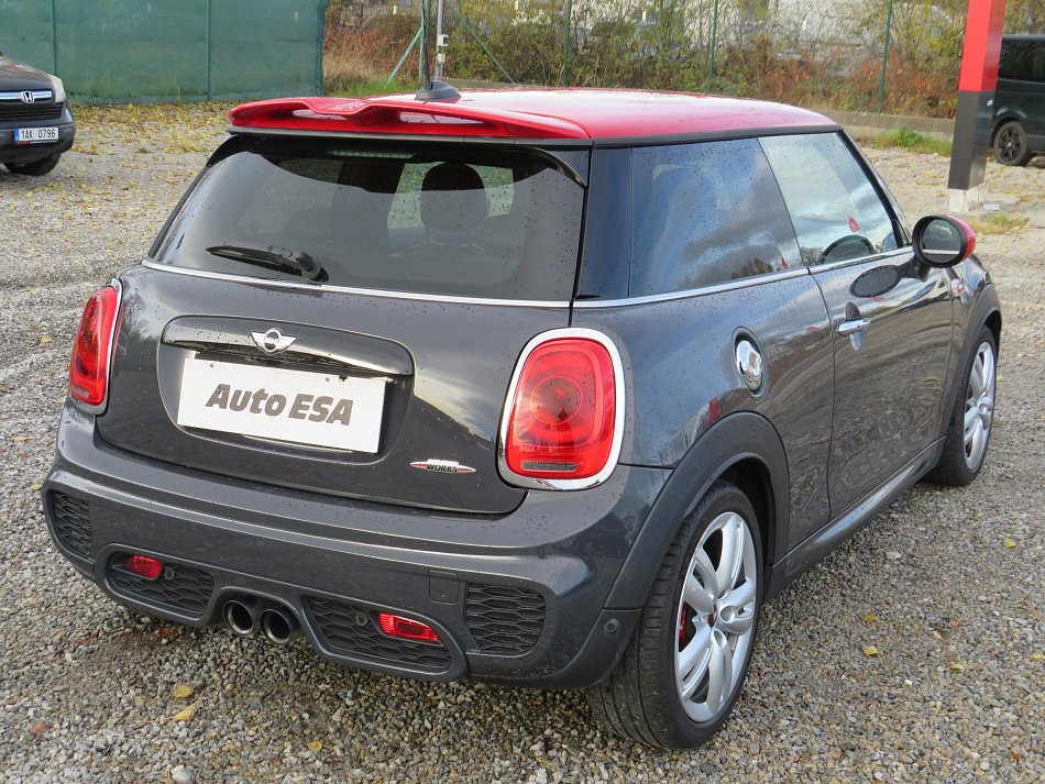 Mini Cooper 2.0T  John Cooper Works