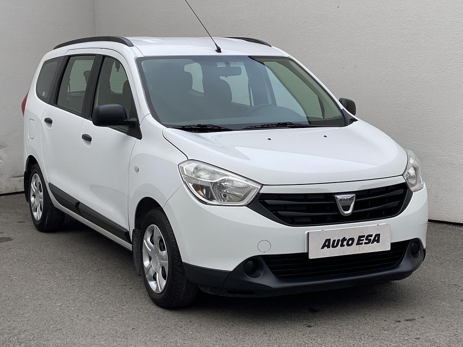 Dacia Lodgy 1.6 i 