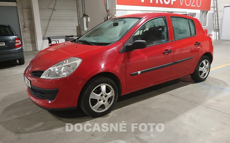 Renault Clio 1.1i 