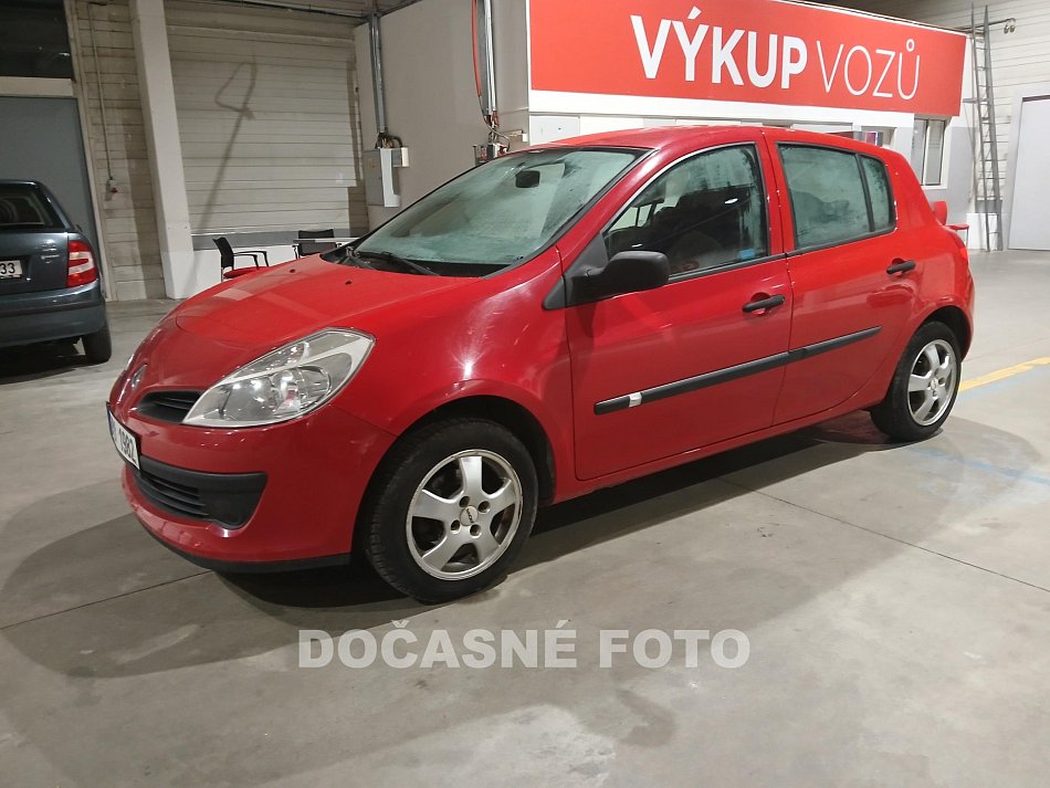 Renault Clio 1.1i 