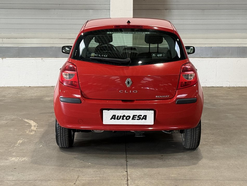 Renault Clio 1.1i 