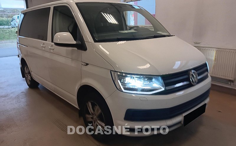 Volkswagen Transporter 2.0TSi  5míst