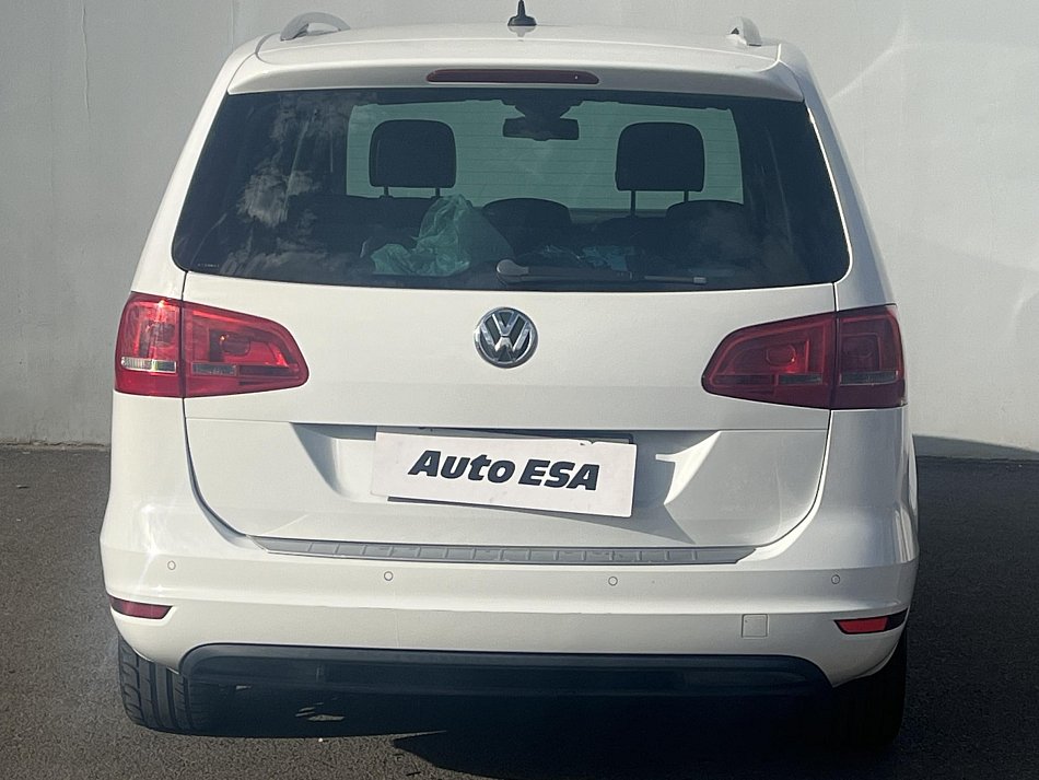 Volkswagen Sharan 2.0 TDi 