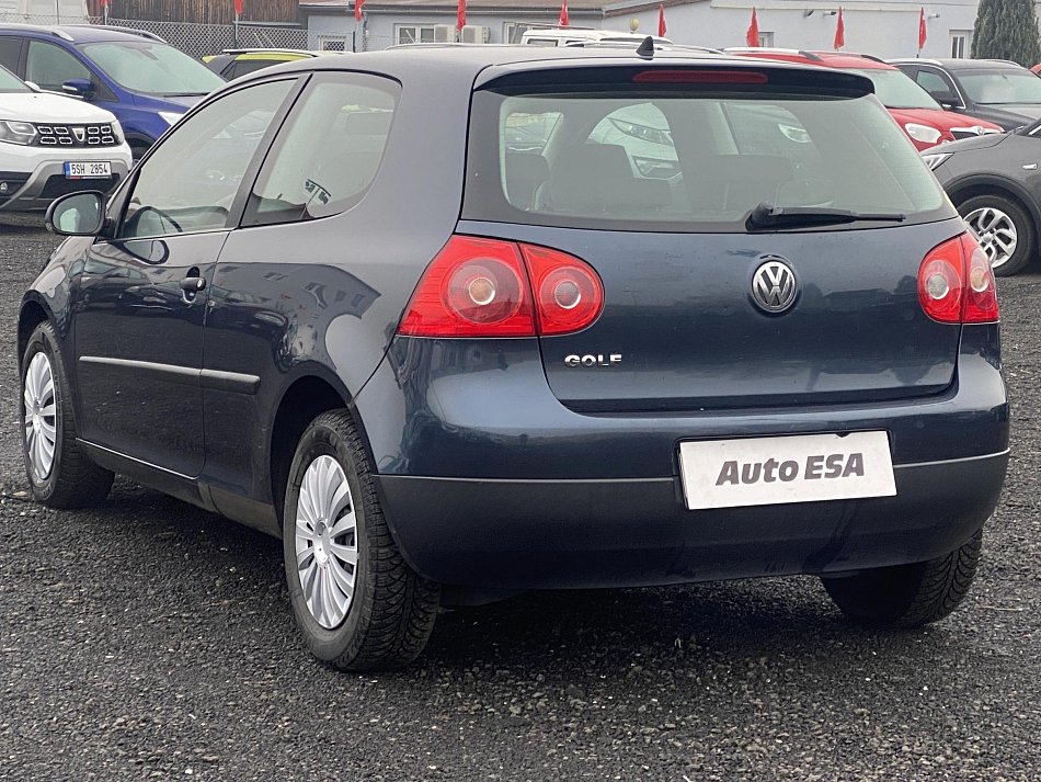 Volkswagen Golf 1.4i 