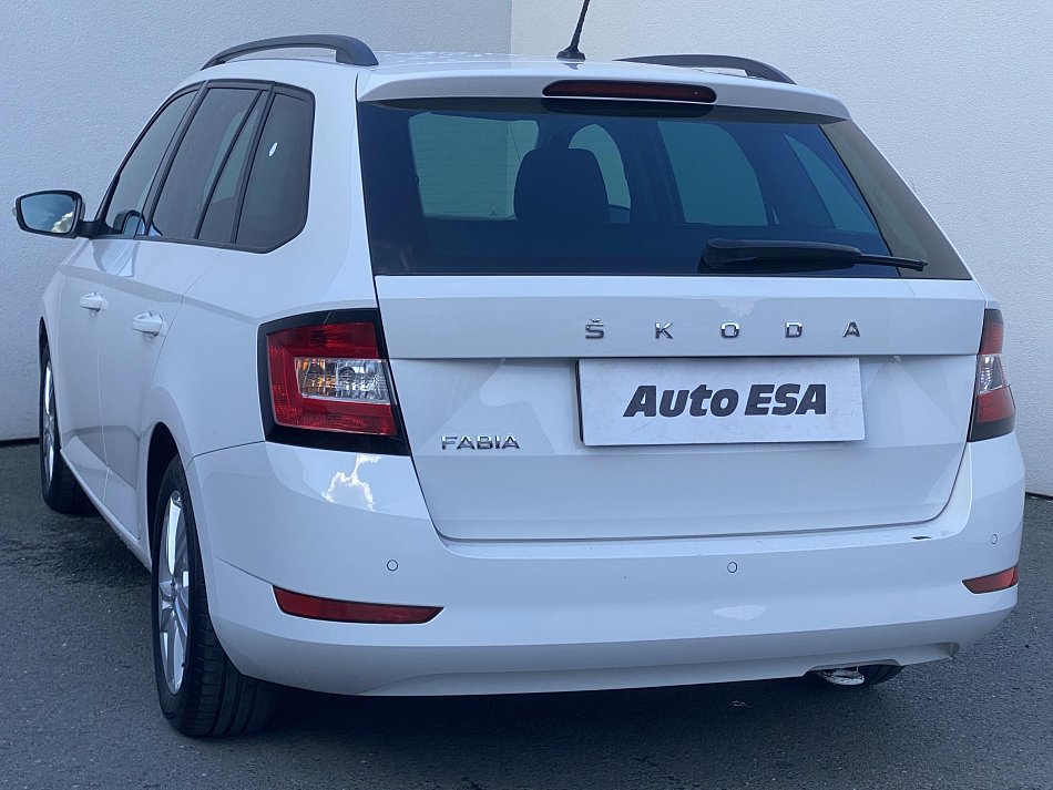 Škoda Fabia III 1.0 TSi Ambition