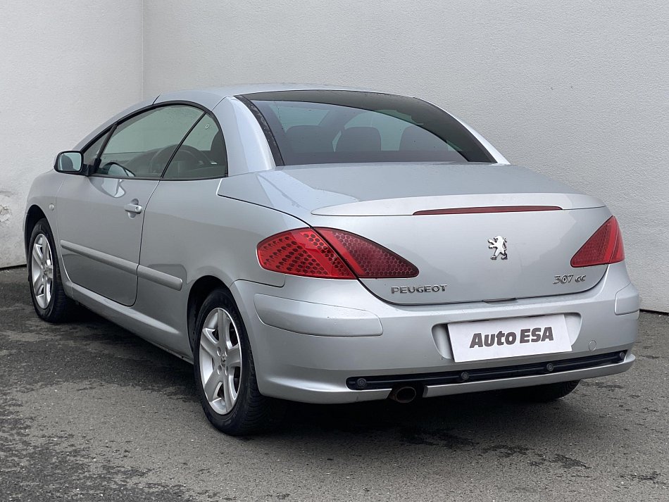 Peugeot 307 2.0i 