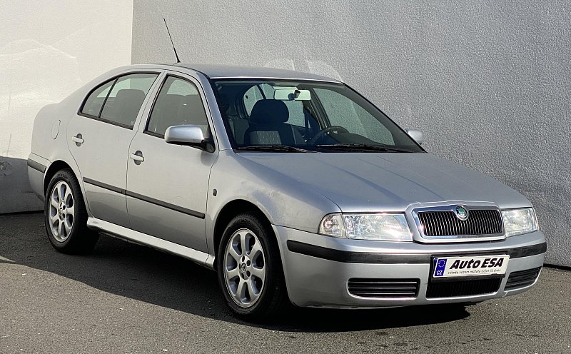 Škoda Octavia 1.6 i 