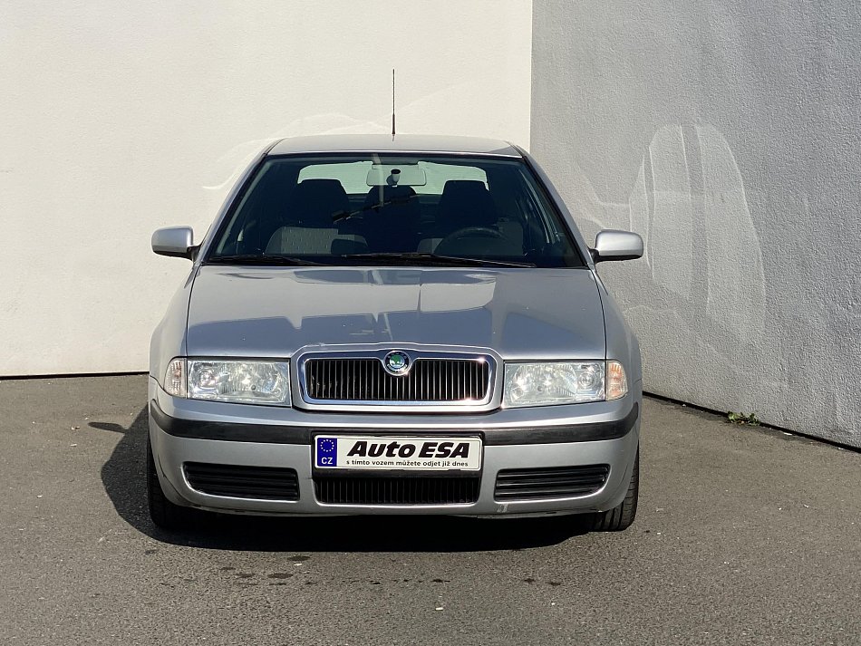 Škoda Octavia 1.6 i 