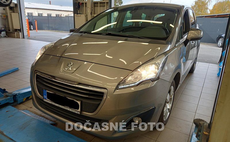 Peugeot 5008 2.0HDi 