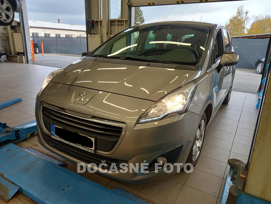 Peugeot 5008 2.0HDi 