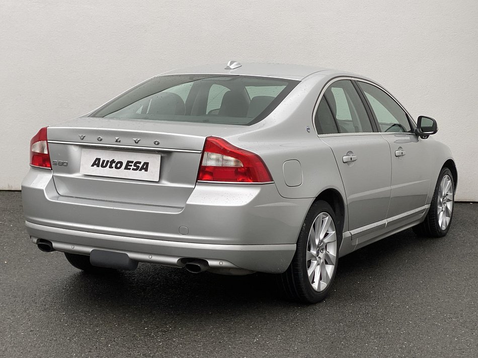 Volvo S80 2.4D5 Executive