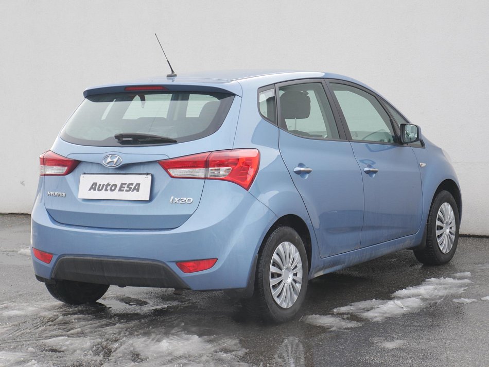 Hyundai Ix20 1.4 i 