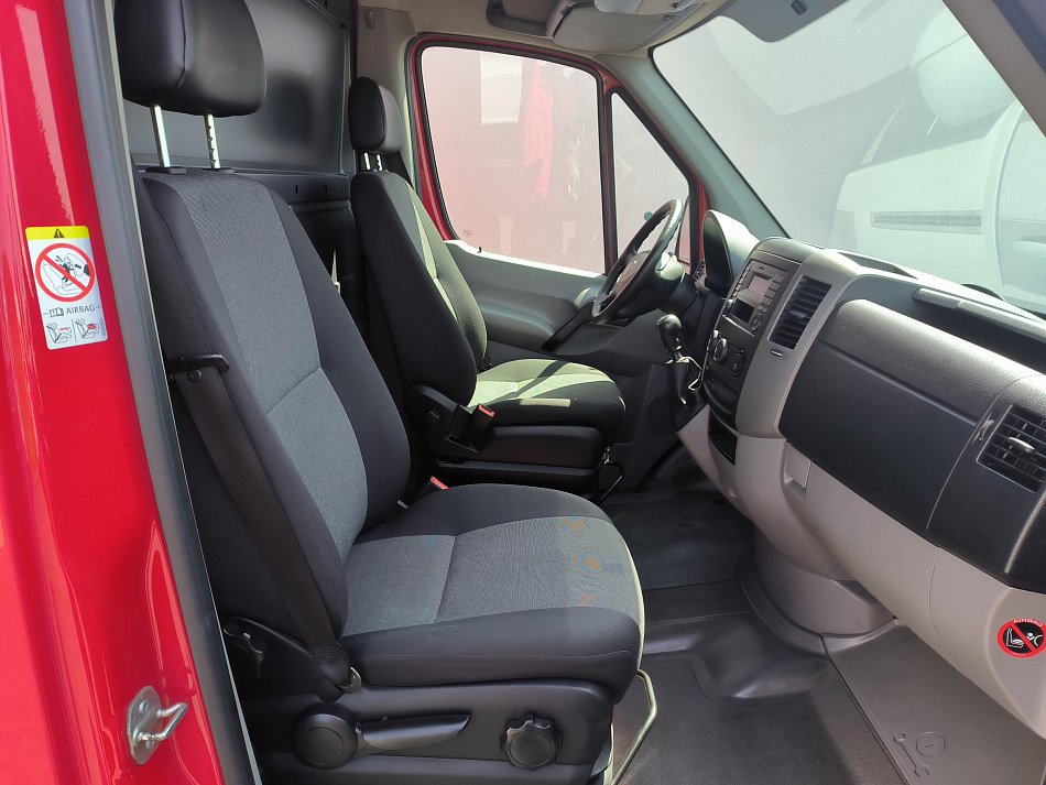 Volkswagen Crafter 2.0TDi  L2H2