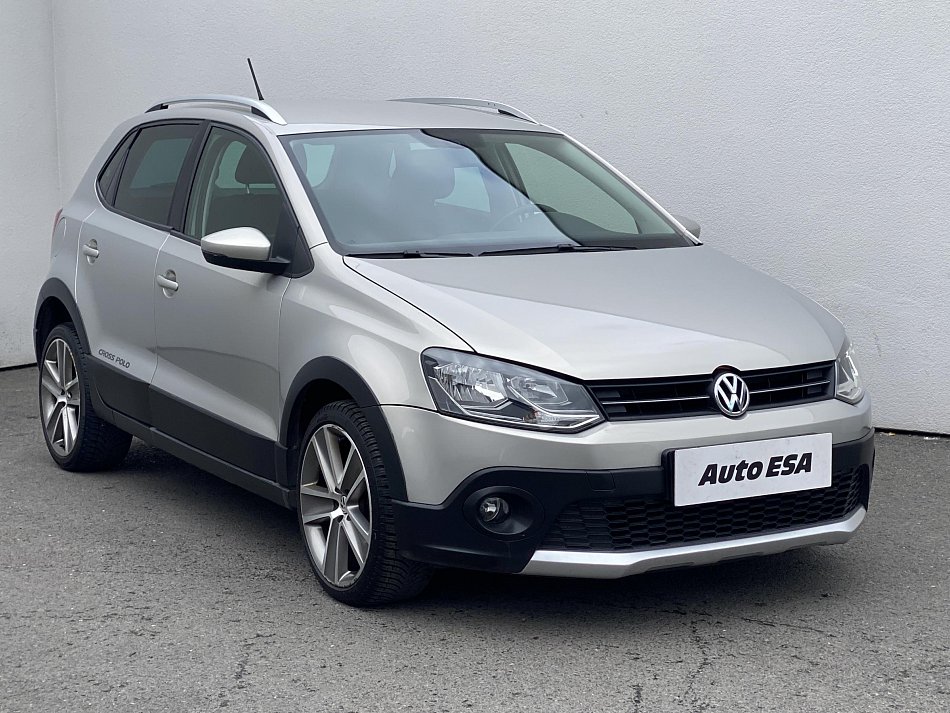 Volkswagen Polo 1.2TSi CROSS