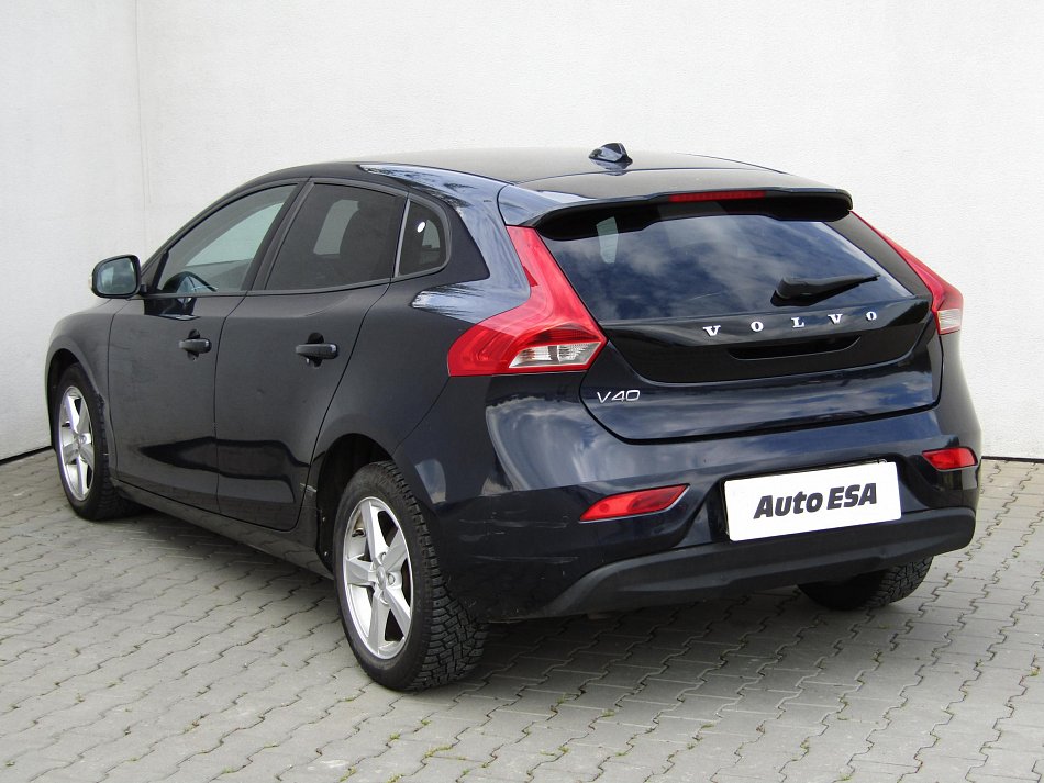 Volvo V40 2.0 D 