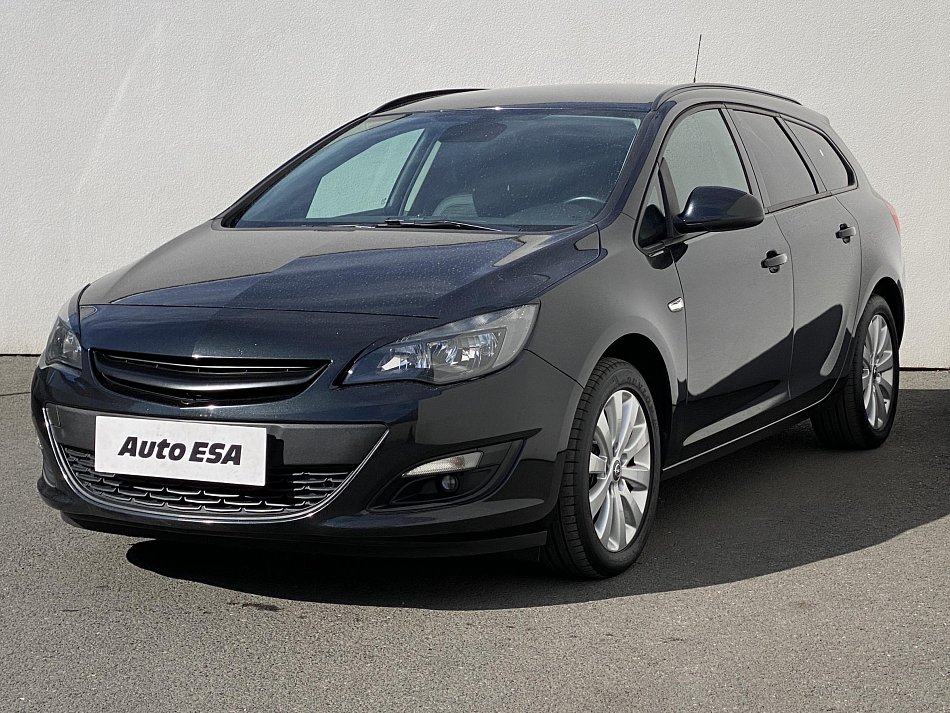 Opel Astra 2.0 CDTi  SportTourer