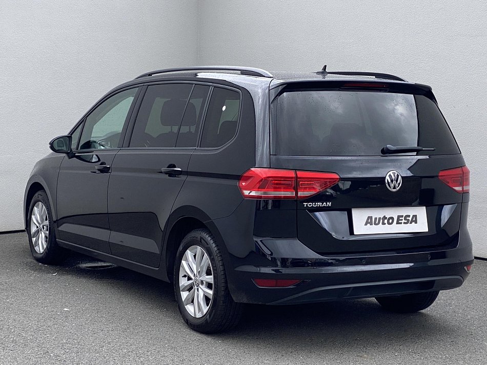 Volkswagen Touran 1.6 TDi Comfortline