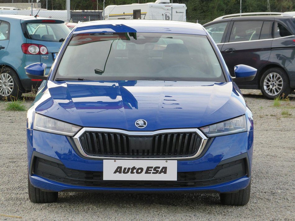 Škoda Octavia IV 1.5 TSi Active