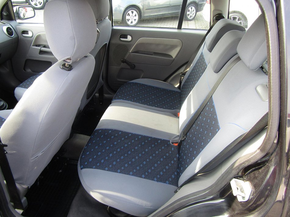 Ford Fusion 1.4i 