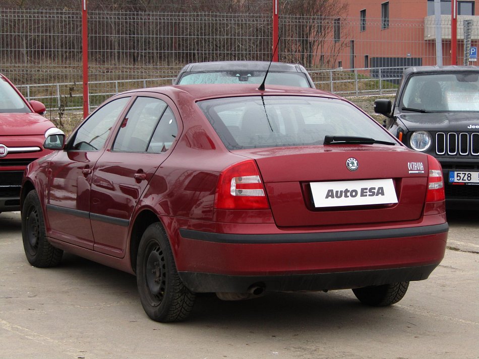 Škoda Octavia II 1.6MPI 