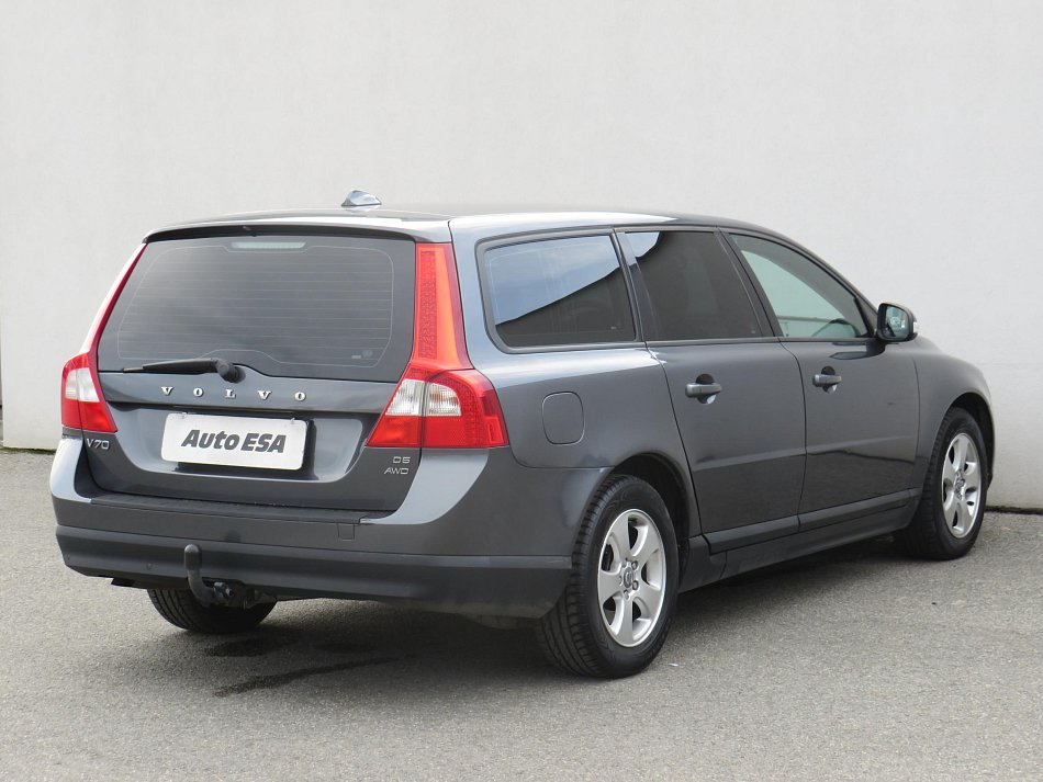 Volvo V70 2.4 D5  4x4