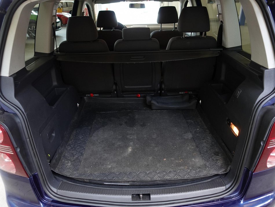 Volkswagen Touran 1.4 TSi 