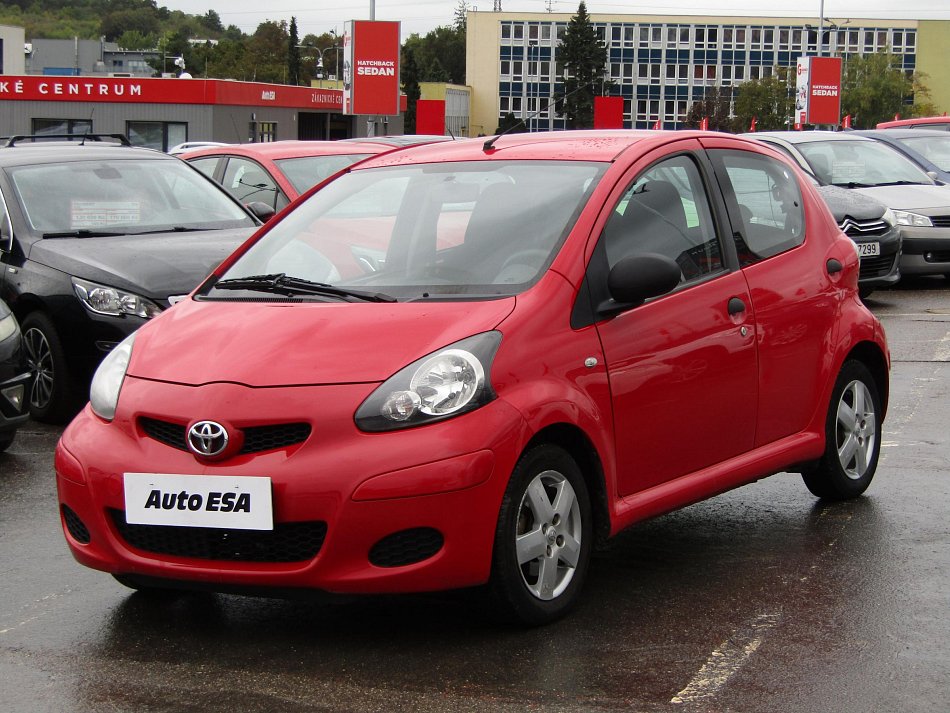 Toyota Aygo 1.0i 