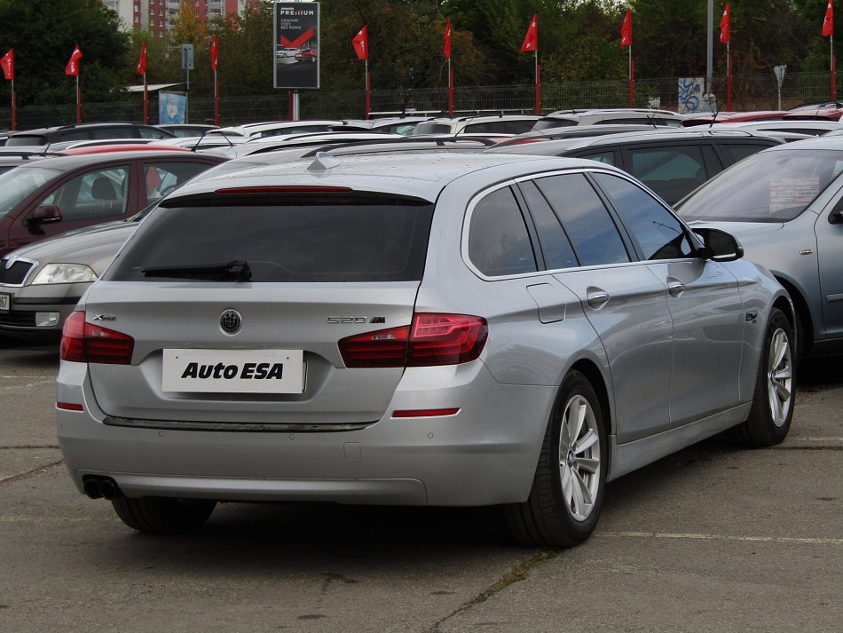 BMW Řada 5 2.0D  520D xDrive