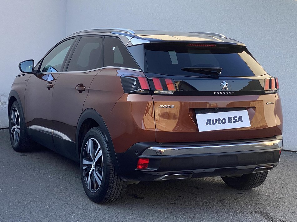 Peugeot 3008 1.2PT Allure