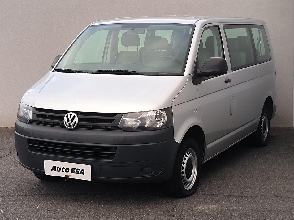 Volkswagen Transporter 2.0TDi  9míst