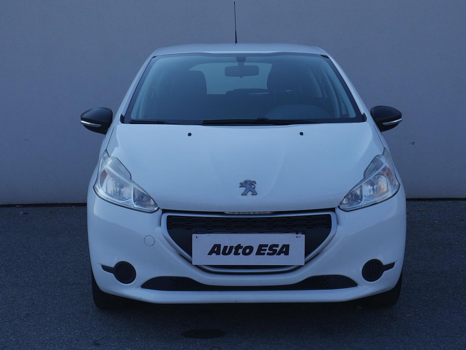 Peugeot 208 1.0i 