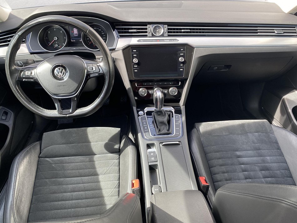 Volkswagen Passat 2.0TDi Highline