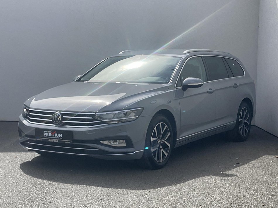 Volkswagen Passat 2.0 TDi Elegance