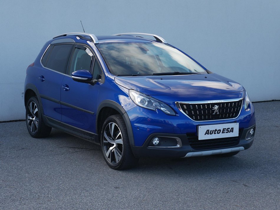 Peugeot 2008 1.2 PT 