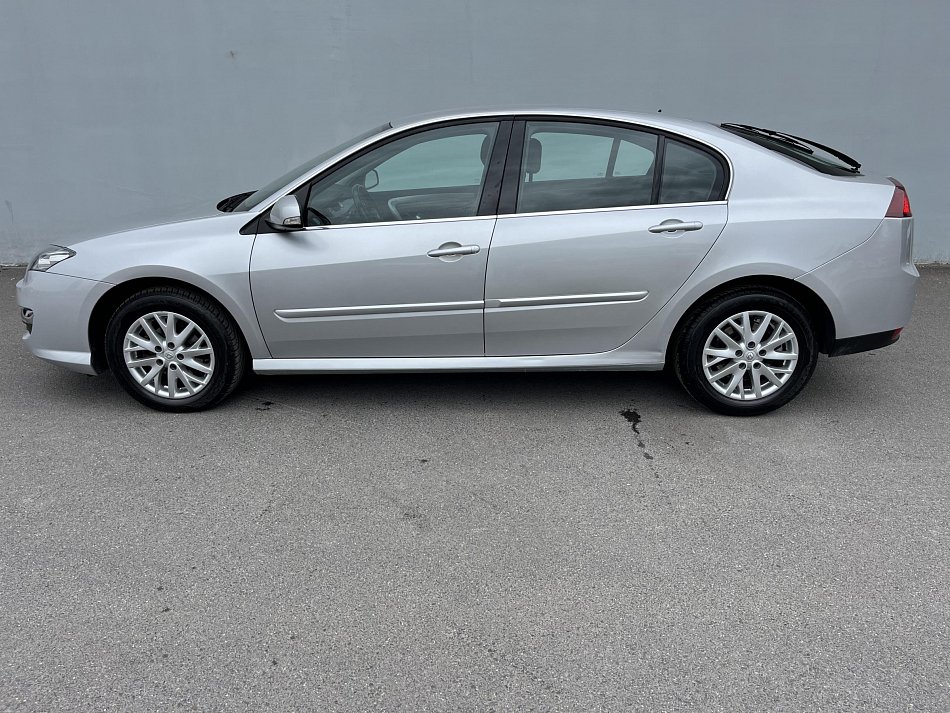 Renault Laguna 1.5dCi Black Edition