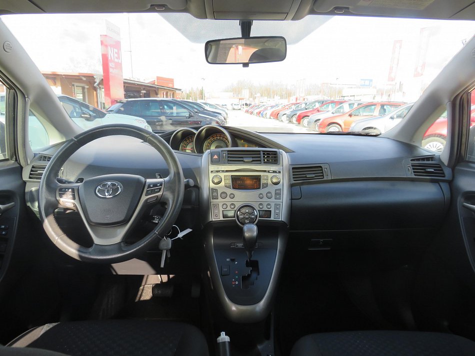 Toyota Verso 1.8 i Edition