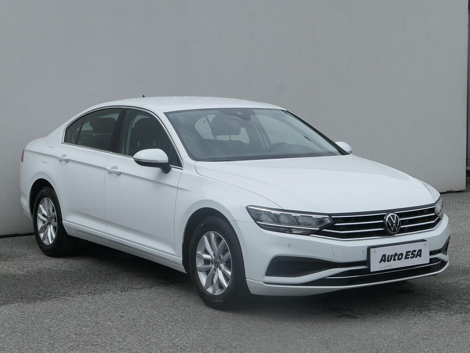 Volkswagen Passat 1.5 TSi Business