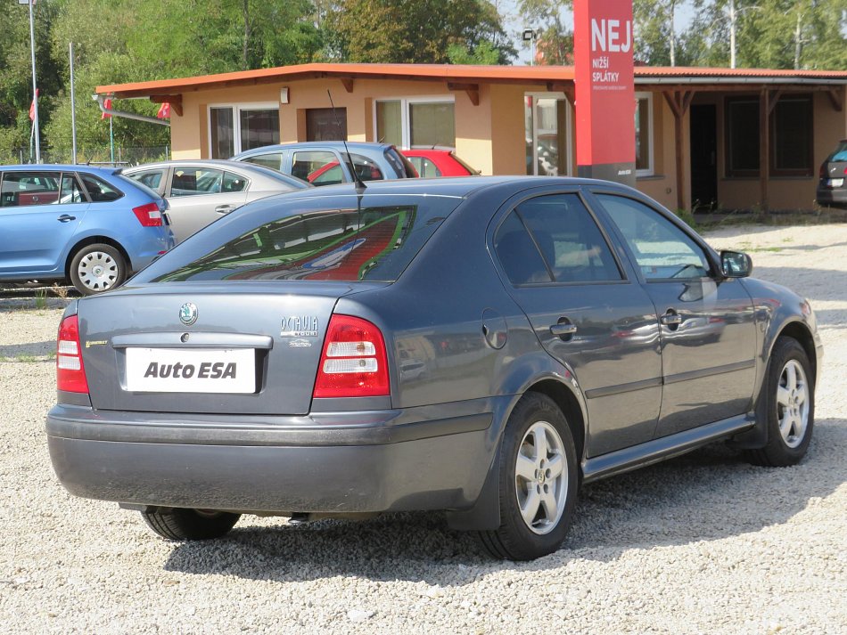 Škoda Octavia 1.6 i 