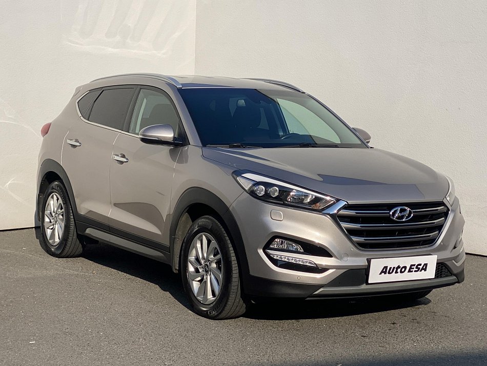 Hyundai Tucson 2.0CRDi  4WD