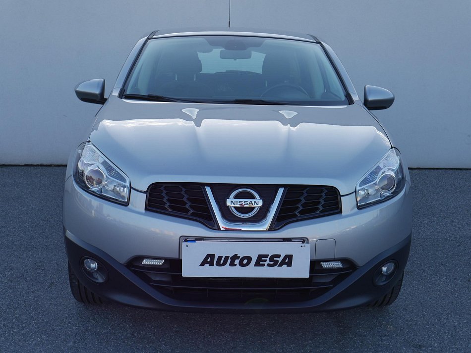 Nissan Qashqai 2.0i 