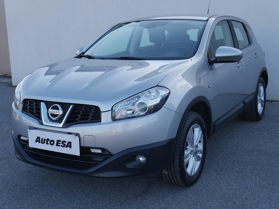 Nissan Qashqai 2.0i 